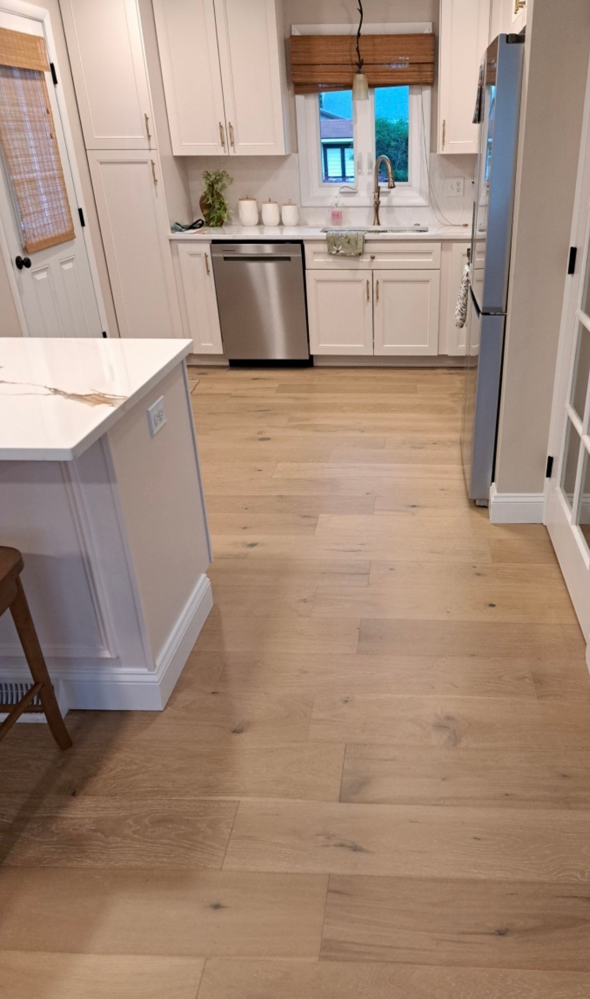 7.5" White Oak Sandy Stroll
