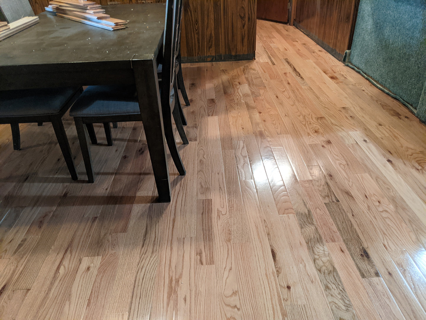 3 1/4" Prefinished Solid Red Oak Natural