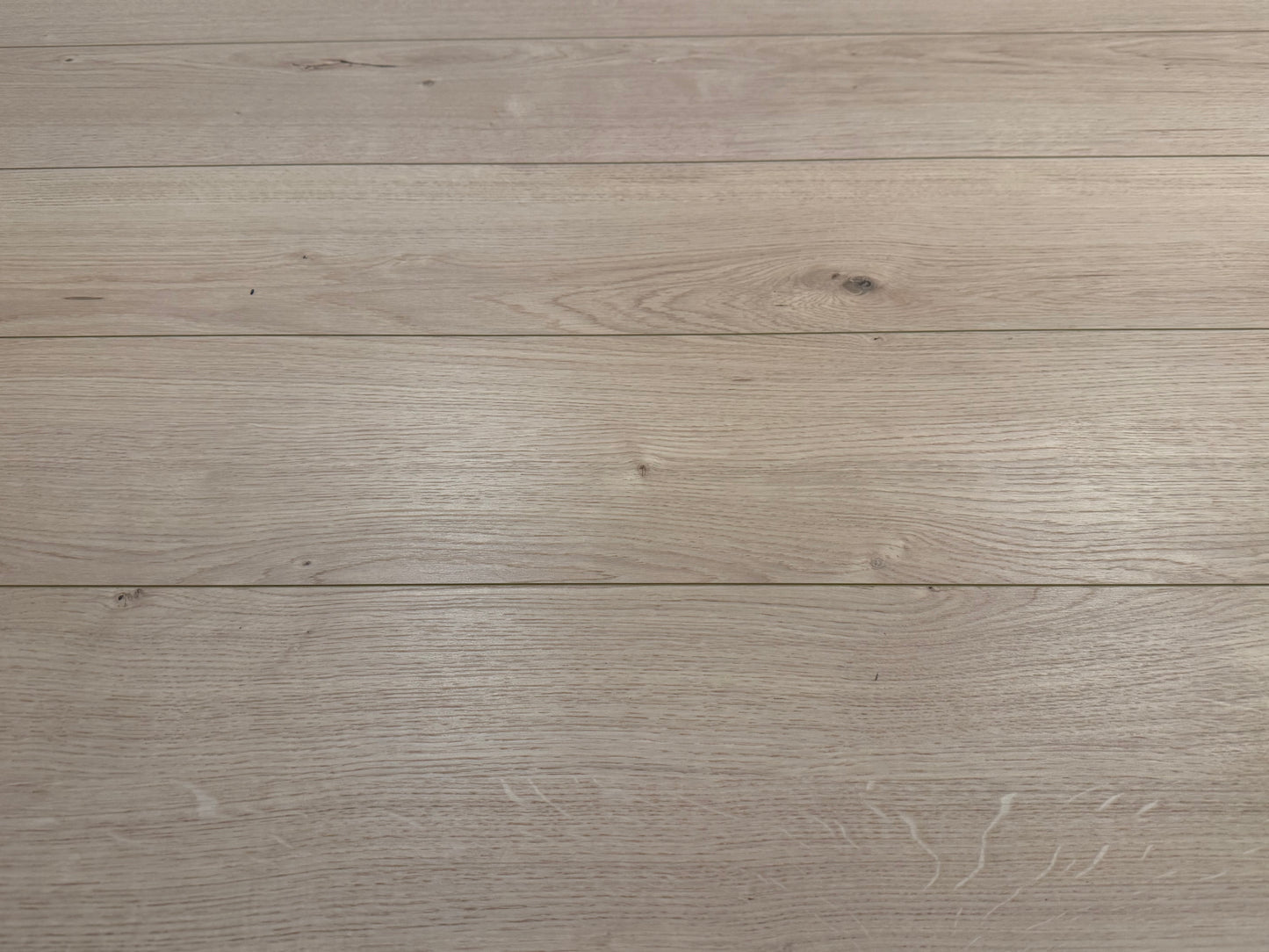 Sample 7" Mohawk Ashland Crest Magnolia LVP