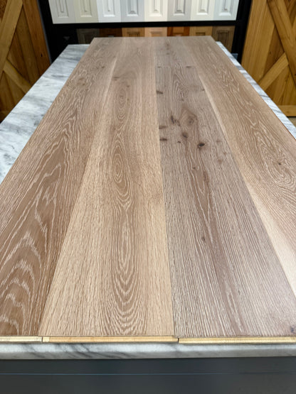 7.5" Expressions White Oak Fresco