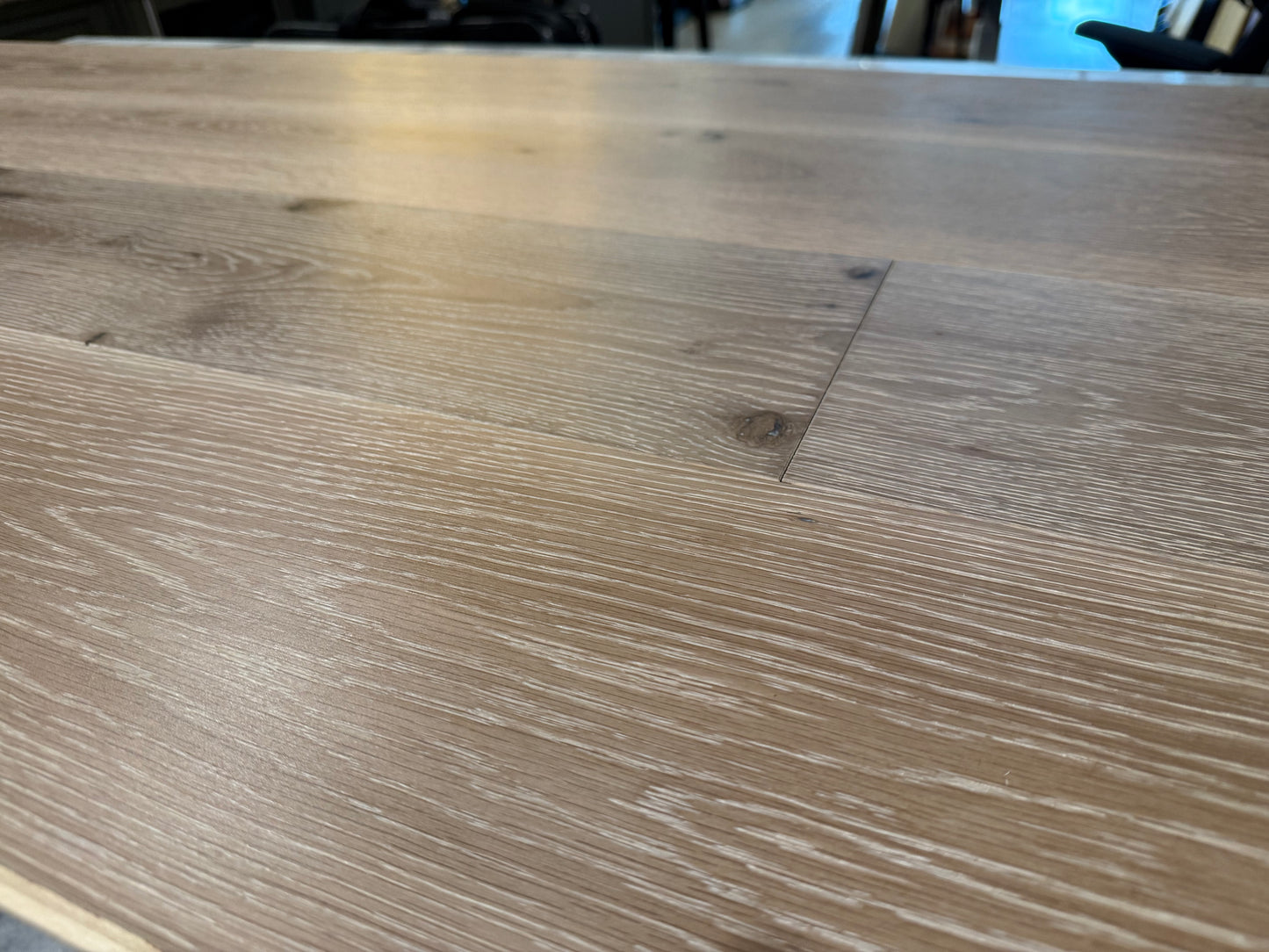 7.5" Expressions White Oak Fresco