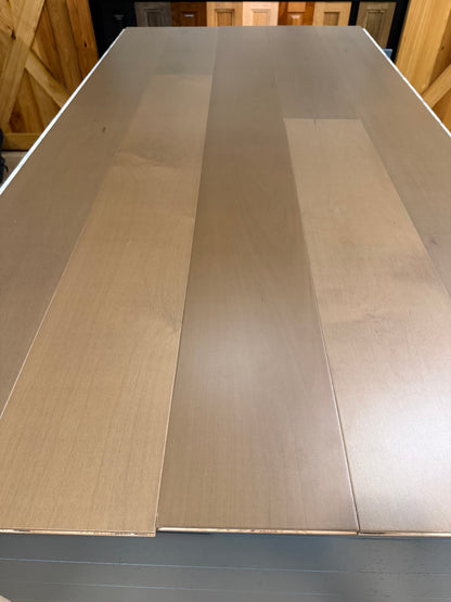 7.5" Karastan Bellacree French Maple