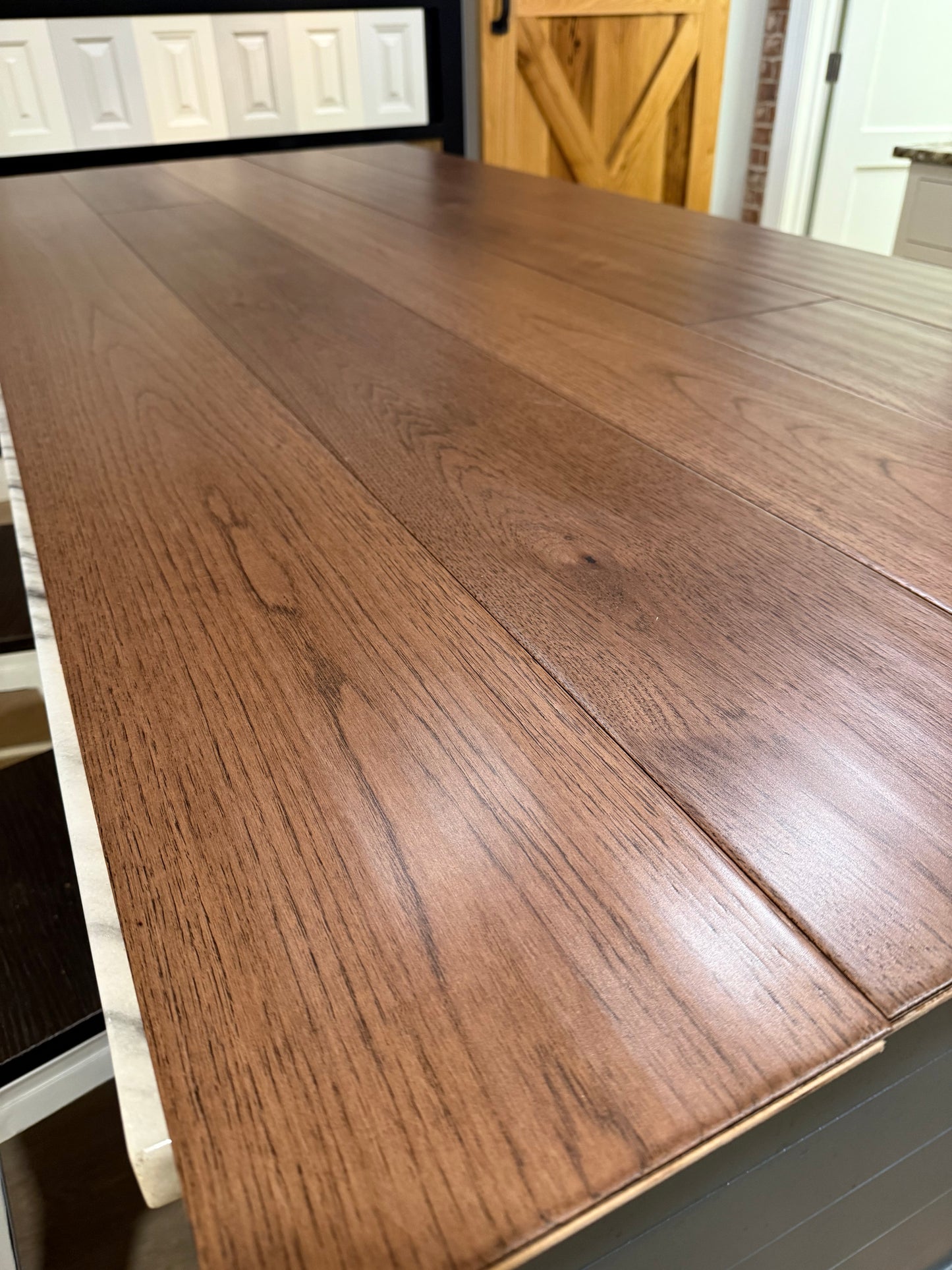 7.5" Heritage Woods Canyon Rust Hickory
