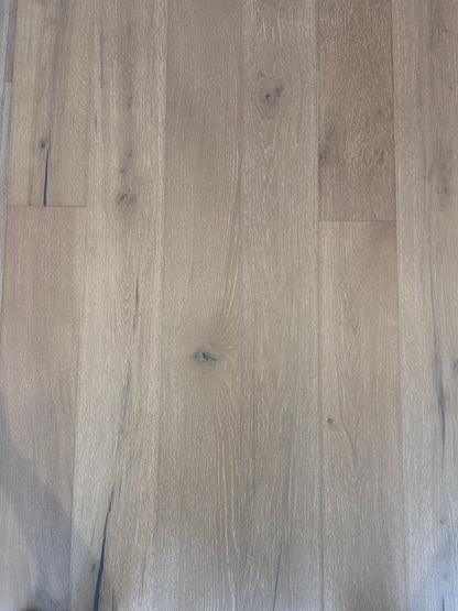 7.5" White Oak Sandy Stroll