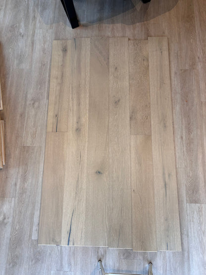 7.5" White Oak Sandy Stroll