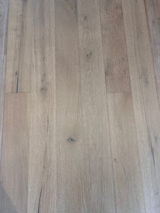 Sample 7.5" White Oak Sandy Stroll